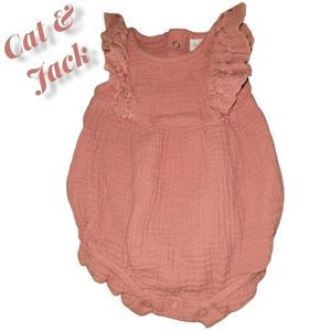 Cat & Jack Coral Waffle Knit Lace Flutter Sleeve Short Sleeve Newborn